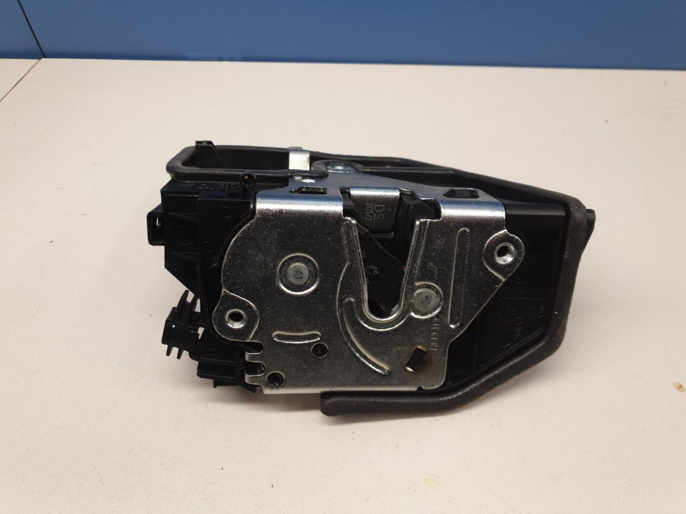 AP-0011494693 AP-0011494693