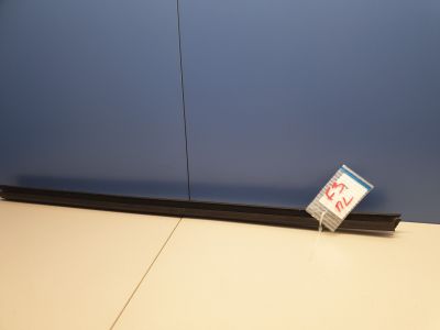 Накладка стекла передней левой двери для Ford Focus 3 2011-2019