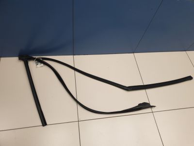 Направляющая стекла передней правой двери для BMW 7 G11 G12 2015-