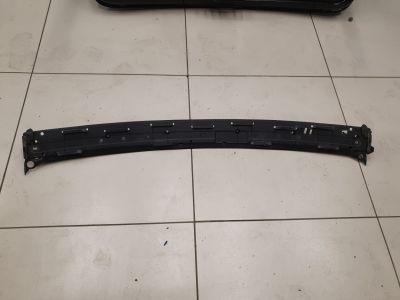 Кронштейн молдинга двери багажника для Porsche Cayenne 955 957 2003-2010