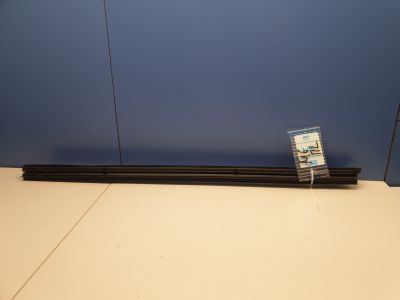 Накладка стекла передней левой двери для Mazda 6 GJ 2013-2019