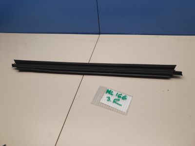 Накладка стекла задней правой двери для Mercedes M-klasse W166 ML GLE 2011-2018