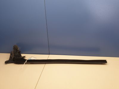 Уплотнитель стекла передней левой двери для BMW 3 F34 Gran Turismo 2012-2018