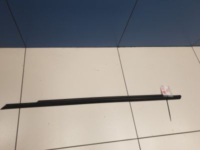 Молдинг стекла передней левой двери для Alfa Romeo 159 2005-2011