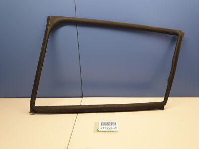 Уплотнитель стекла двери задний правый для Porsche Panamera 2010-2016