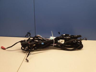 Проводка крышки багажника для Tesla Model S 2012-