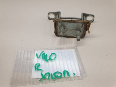 Петля крышки багажника правая для Volvo V60 (V60 Cross Country) 2010-2018