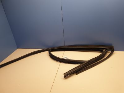 Направляющая стекла задней правой двери для Mercedes GL-klasse X167 GLS 2019-