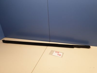 Накладка стекла передней правой двери для Lexus NX Z10 2014-