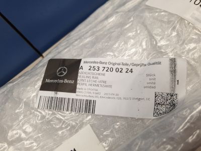 Молдинг стекла передней правой двери для Mercedes GLC-klasse X253 2015-