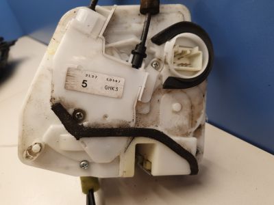 Замок двери задней правой для Mazda 6 GJ 2013-2019