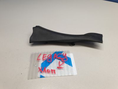 Уплотнитель двери багажника левый для Subaru Legacy Outback B14 2010-2015