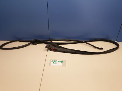 Уплотнитель двери задней левой для Mercedes S-klasse W221 2005-2013