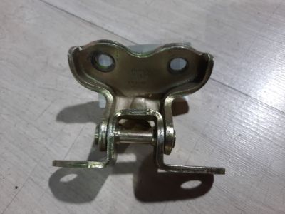 Петля двери задней правой верхняя для Lifan X50 2015-