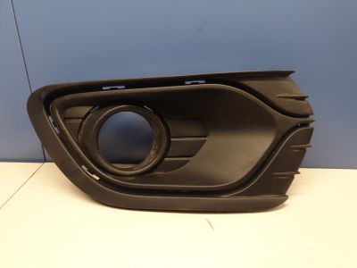 Решетка в бампер левая для Renault Logan 2 2014-