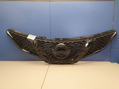 Решетка радиатора для Nissan Qashqai J11E 2014-