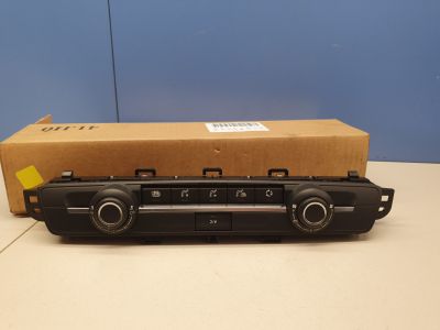 Панель управления климатической установкой и магнитолой для Citroen Jumpy 2016-