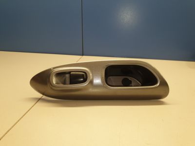 Кнопка стеклоподъемника задней правой двери для Nissan Juke 2010-2019