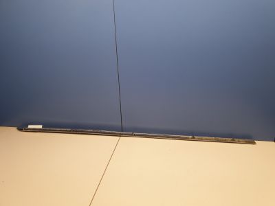 Молдинг двери правый передний для Cadillac XT5 2016-