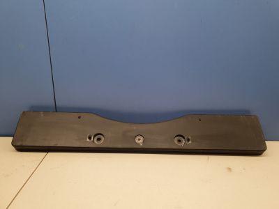 Накладка переднего бампера под номер для Toyota Camry V70 2017-