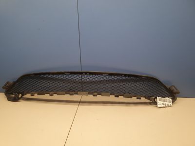 Решетка в бампер центральная для Mercedes C-klasse W205 2014-