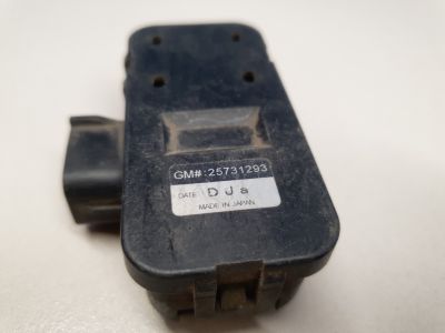 Датчик температуры воздуха для Cadillac SRX 2003-2009