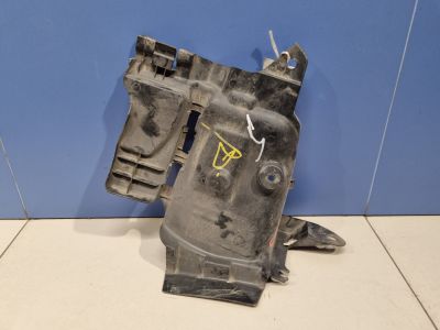 Пыльник переднего крыла левый для Renault Sandero 2014-