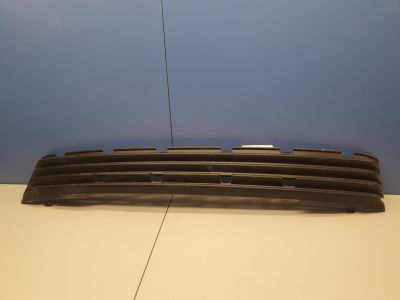 Заглушка центральной решетки переднего бампера для Citroen C4 2010-