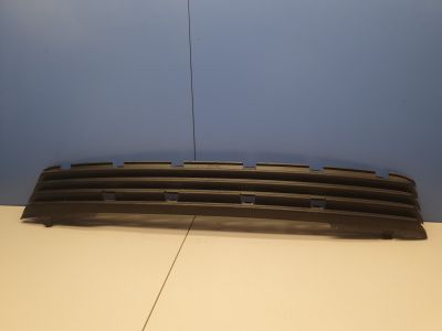 Заглушка центральной решетки переднего бампера для Citroen C4 2010-