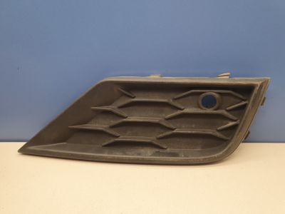 Решетка в бампер правая для Volkswagen Tiguan 2017-