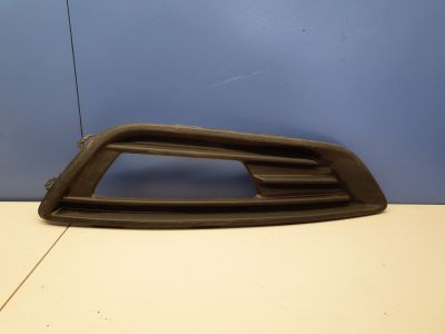 Решетка в бампер левая для Ford Focus 3 2011-2019