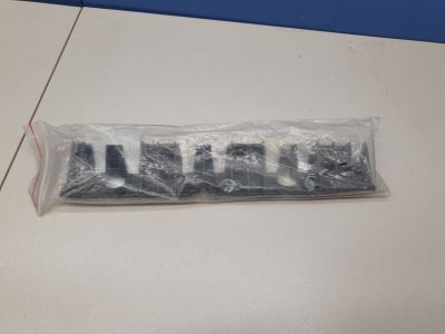 Направляющая заднего бампера левая для Renault Logan 2005-2014