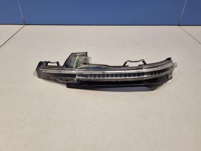 Повторитель в зеркало левый для Audi Q7 4M 2015-