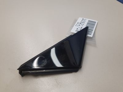 Накладка двери передней левой для Audi A4 B9 2015-