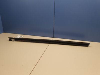 Накладка стекла передней правой двери для BMW 3 F30 2011-2018