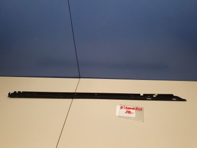 Молдинг рамки задней правой двери для Land Rover Discovery 2017-