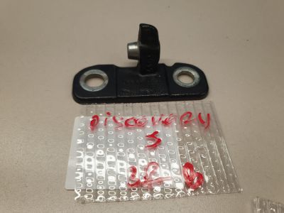 Петля двери задней правой верхняя для Land Rover Discovery 2017-