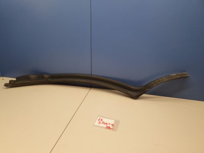 Уплотнитель двери задней правой для Land Rover Range Rover Sport 2013-