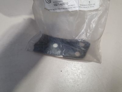 Кронштейн фар правый для Toyota RAV 4 2013-2019