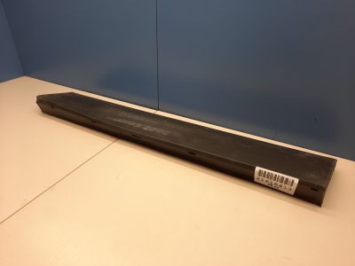 Молдинг двери правый задний для Cadillac XT5 2016-