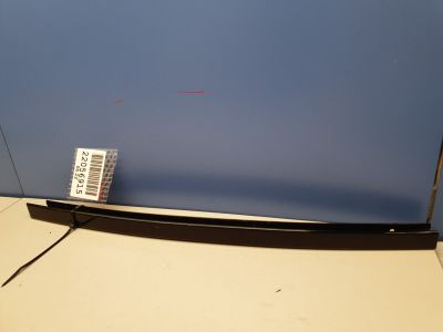 Направляющая стекла задней правой двери для BMW 3 F30 2011-2018