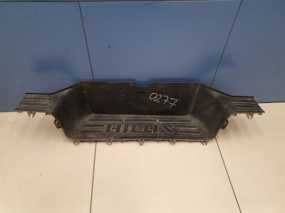 Накладка бампера задняя  для Toyota Hilux N125 2015-