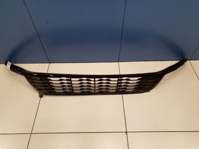 Решётка в бампер центральная для KIA Rio 3 2012-2017