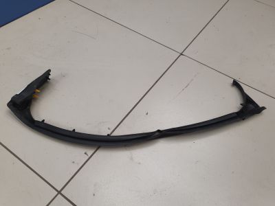 Уплотнитель двери передней левой для Tesla Model S 2012-