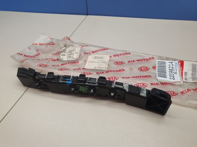 Направляющая заднего бампера правая для KIA Ceed 2007-2012