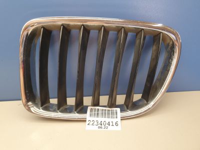 Решетка радиатора левая  для BMW X1 E84 2009-2015