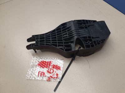 Кронштейн ручки двери передней левой для Land Rover Discovery 2017-