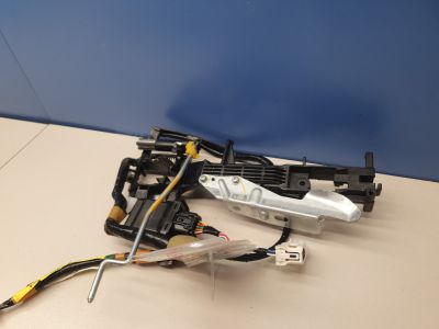 Кронштейн ручки двери передней левой для Lexus GS S190 2005-2011