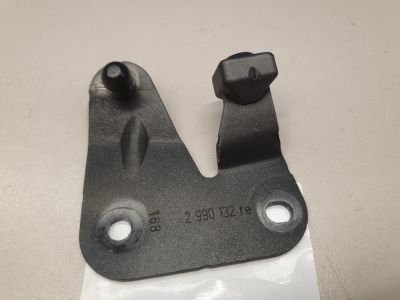 Кронштейн амортизатора двери багажника правый для BMW X1 E84 2009-2015