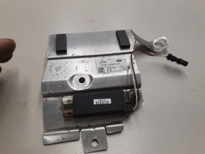 Антенна  для Land Rover Range Rover Sport 2013-